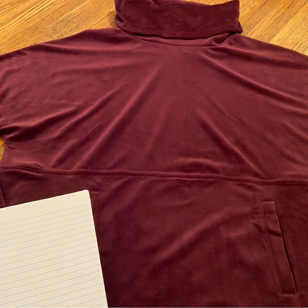 AnyBody dark maroon velour turtleneck comfy sweatshirt